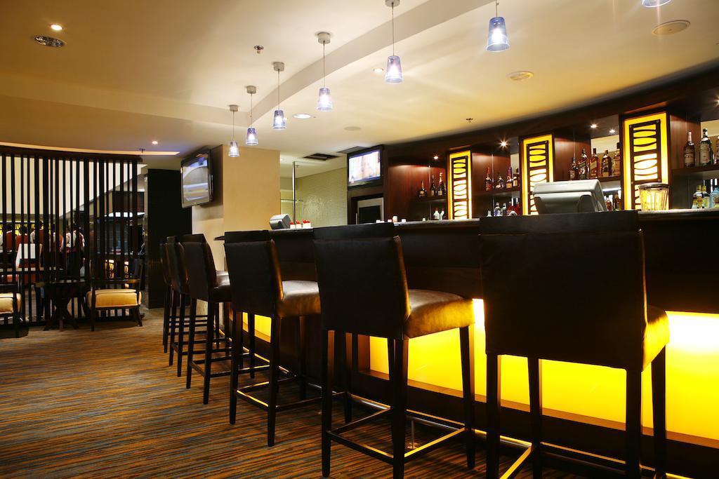 Movenpick Hotel Ikoyi Lagos Bagian luar foto