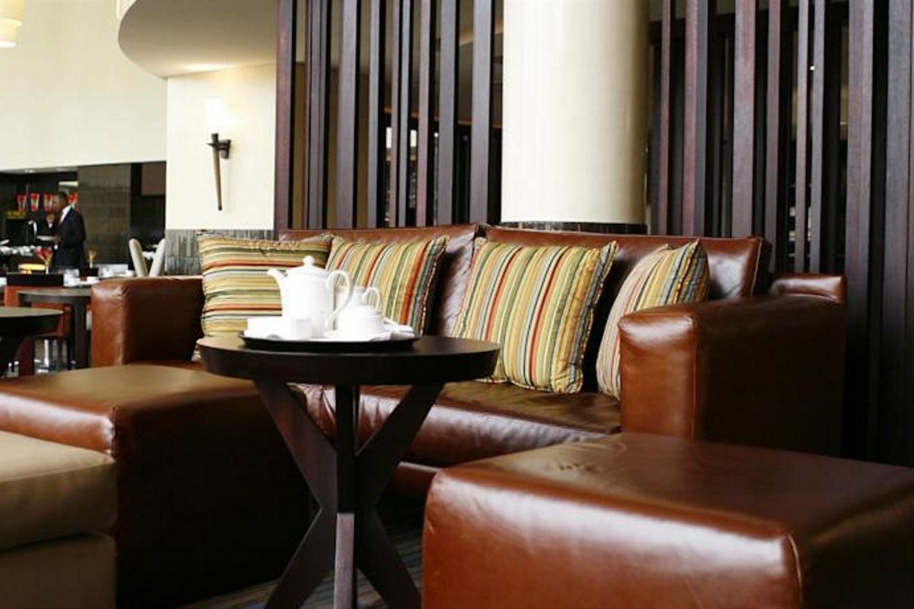 Movenpick Hotel Ikoyi Lagos Bagian luar foto